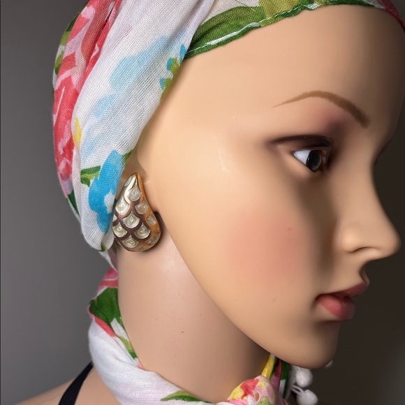 Vintage Monet Large Teardrop Earring - Picture 2 of 6